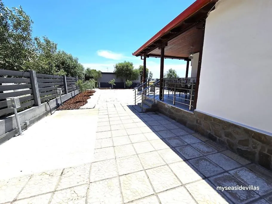Summertime Villa Just 90Meters From The Sea! Sozopoli 0*,  Griekenland